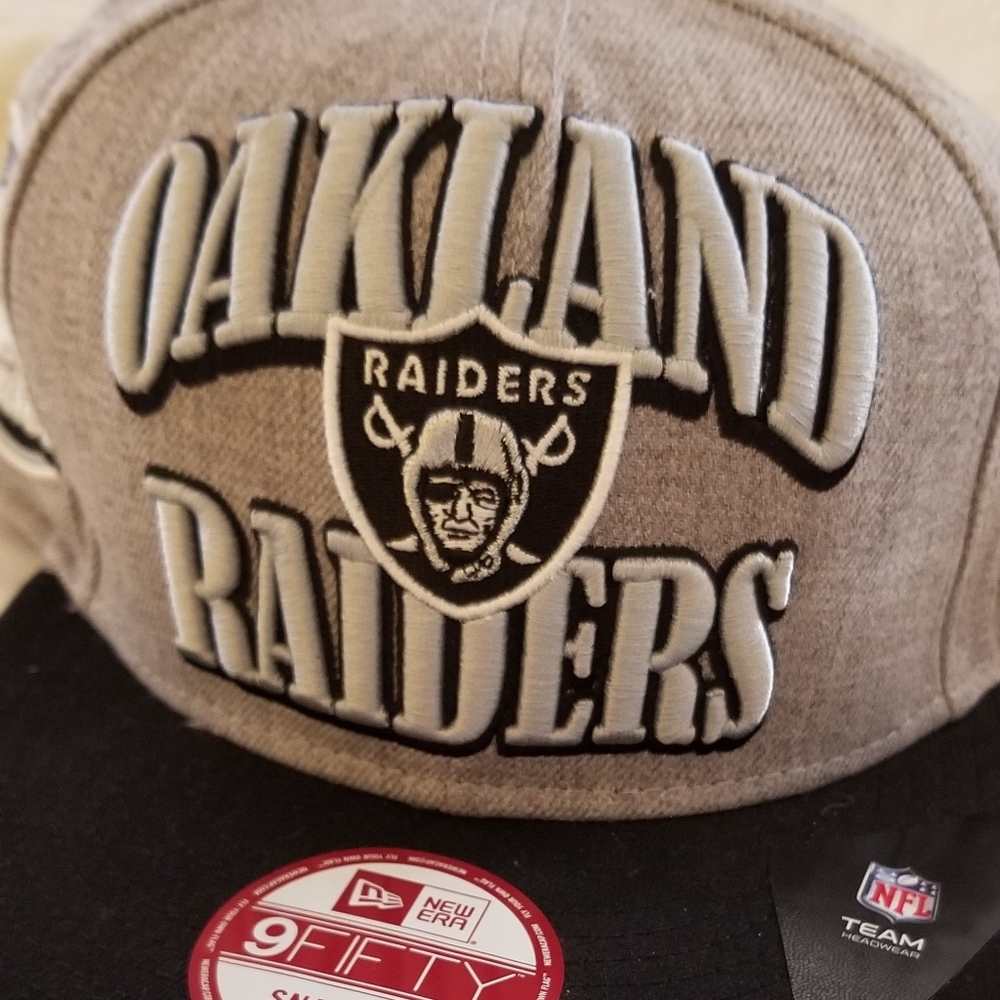 Oakland Raiders New Era Snap Back Hat